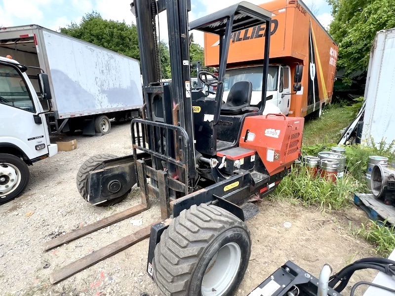 2013 PALFINGER MOFFET FORK LIFT